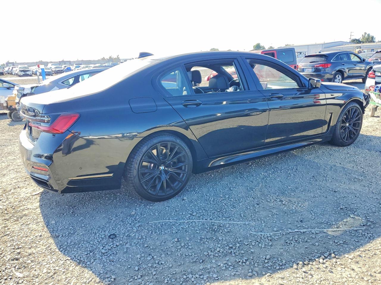 2021 BMW 750 XI — снимка 3