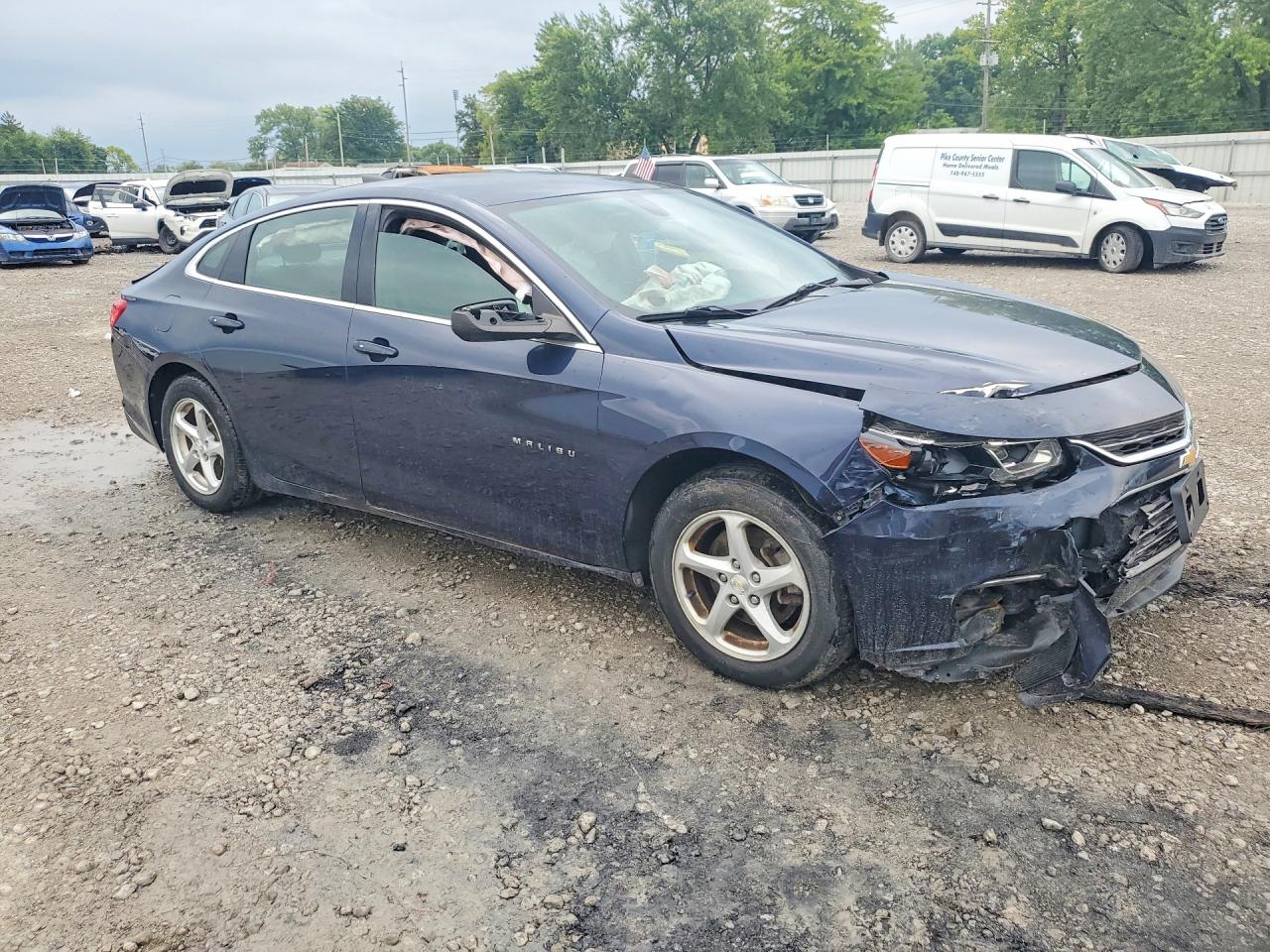 2017 CHEVROLET MALIBU LS — снимка 4
