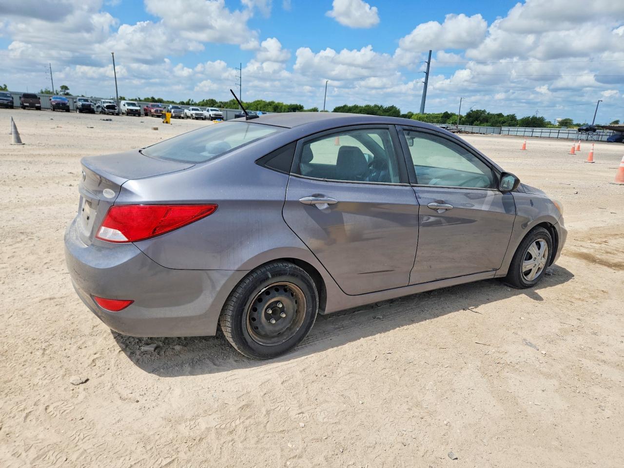 2017 HYUNDAI ACCENT SE — снимка 3