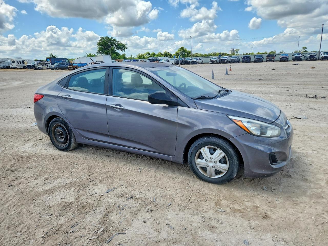 2017 HYUNDAI ACCENT SE — снимка 4