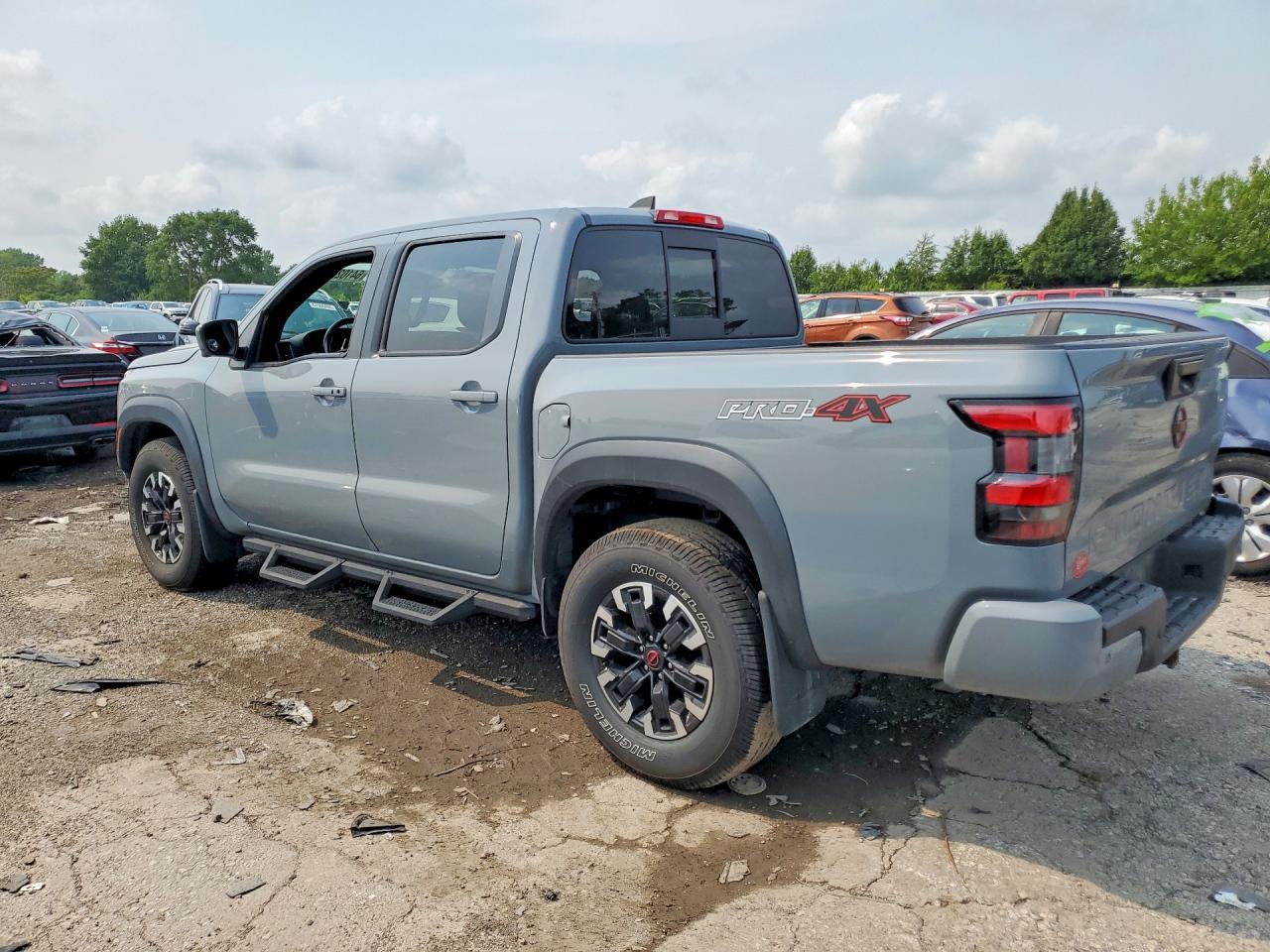 2022 NISSAN FRONTIER PRO-4X — снимка 2