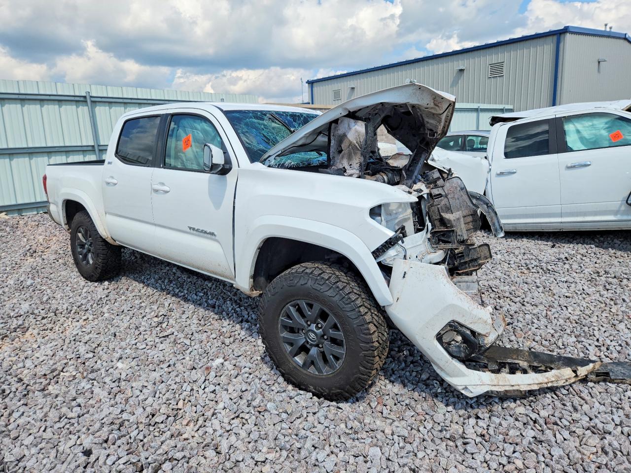2022 TOYOTA TACOMA SR5 V6 — снимка 4