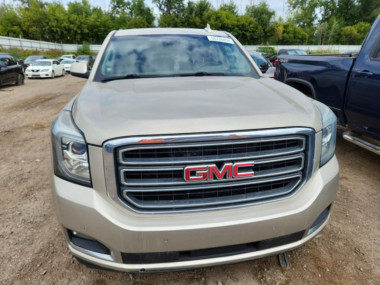 2016 GMC YUKON XL K1500 SLE — снимка 5