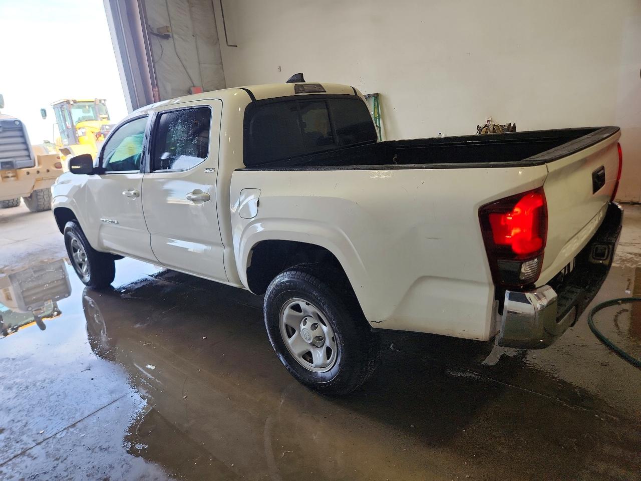 2023 TOYOTA TACOMA SR5 — снимка 2