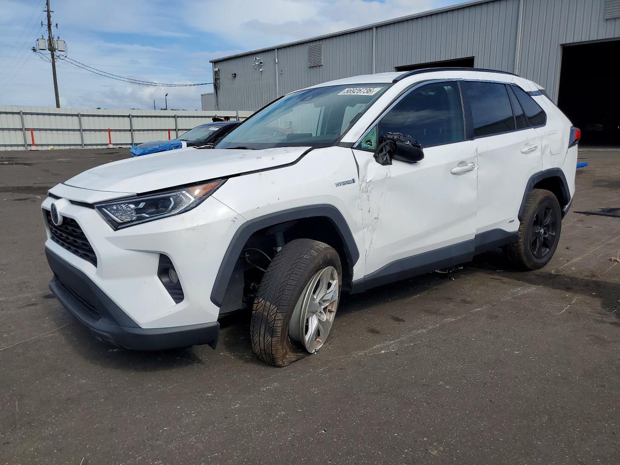2020 TOYOTA RAV4 HYBRID XLE