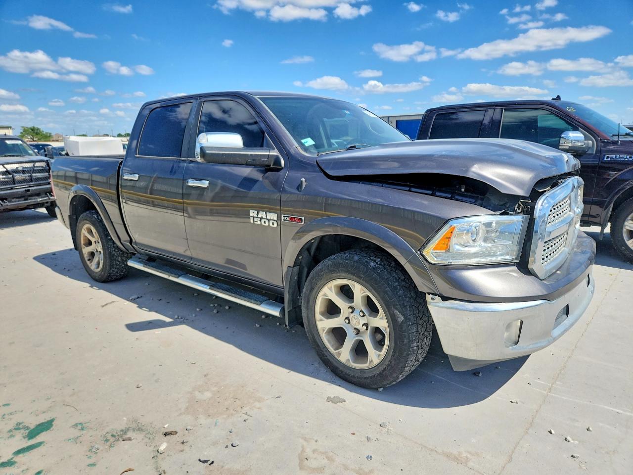 2017 RAM 1500 LARAMIE — снимка 4