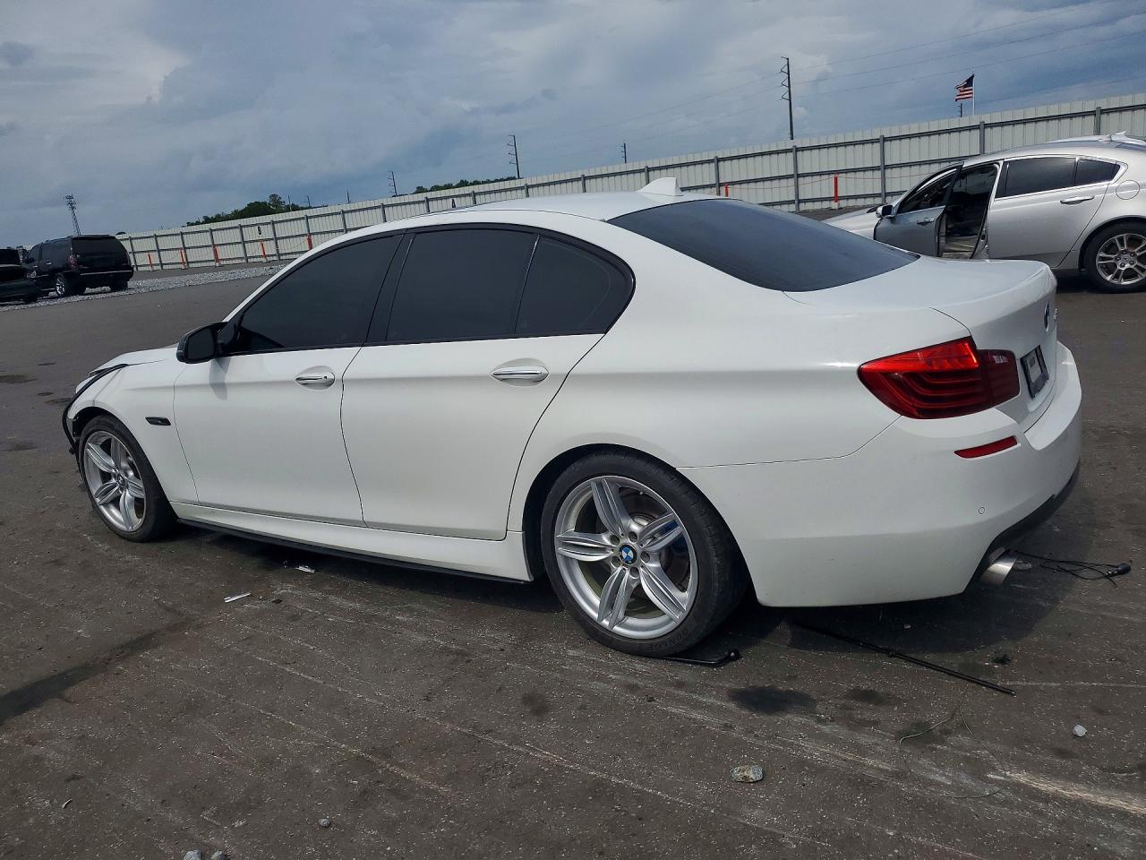 2015 BMW 535 I — снимка 2