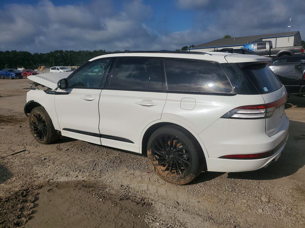 2025 LINCOLN AVIATOR RESERVE — снимка 2
