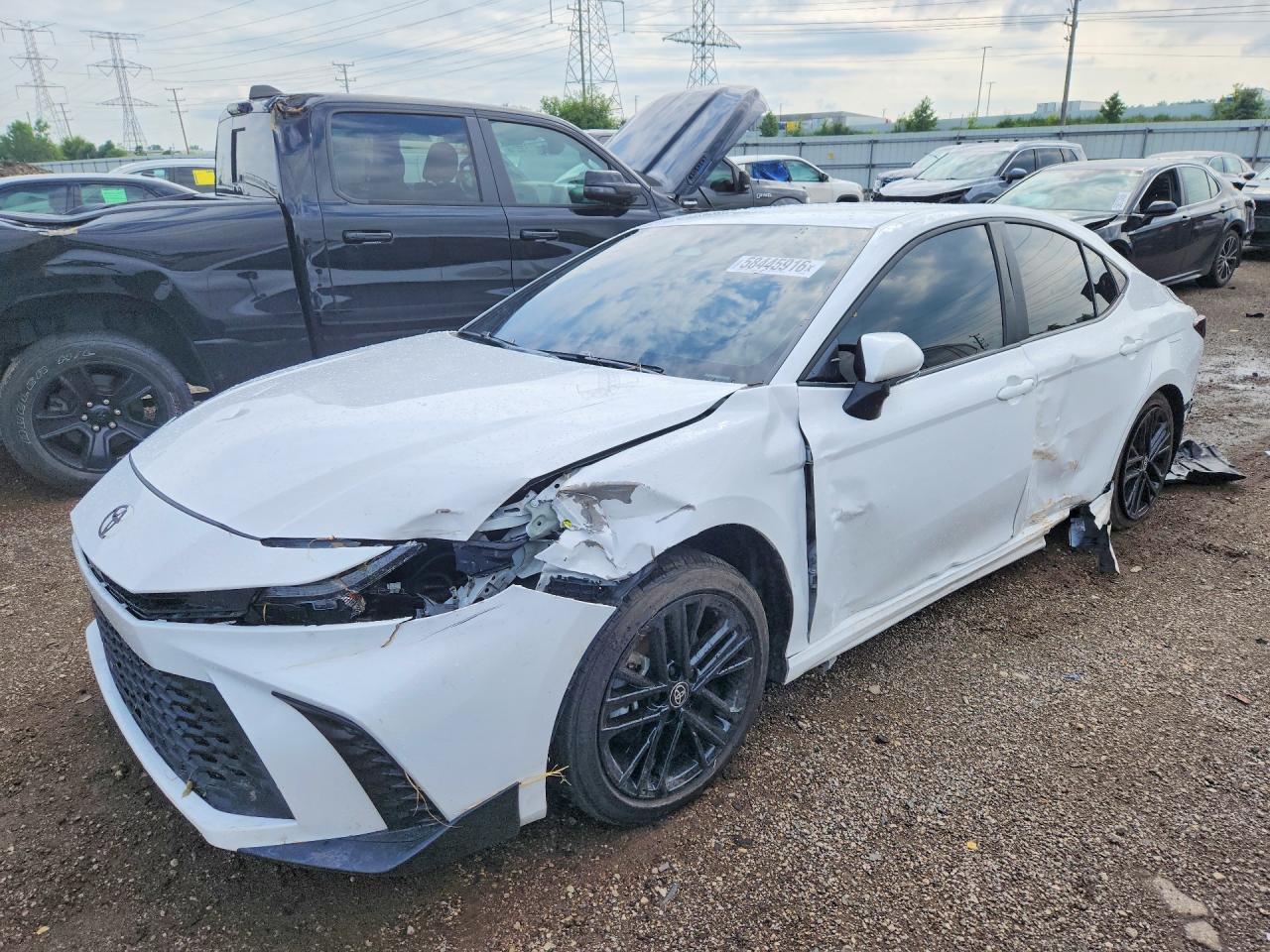 2025 TOYOTA CAMRY SE