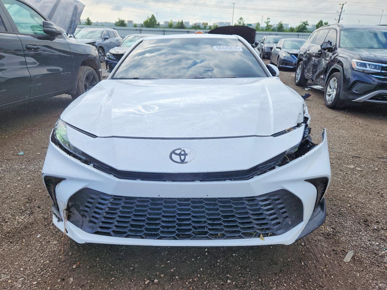 2025 TOYOTA CAMRY SE — снимка 5