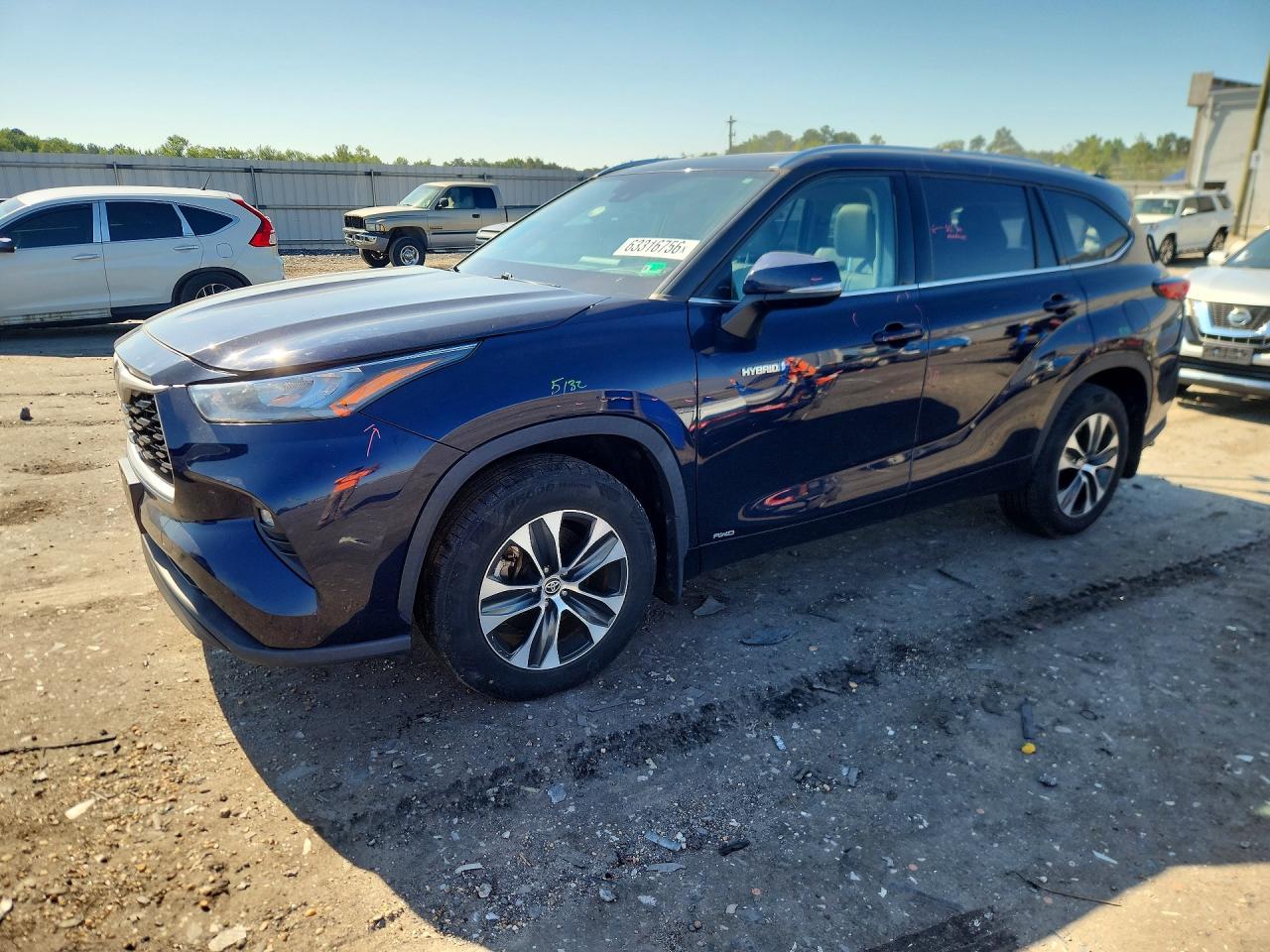 2020 TOYOTA HIGHLANDER HYBRID XLE