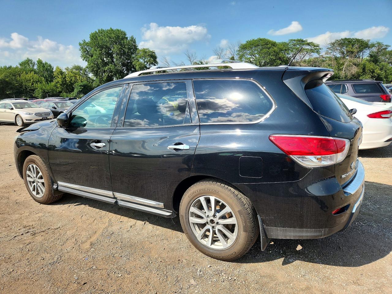 2016 NISSAN PATHFINDER SL — снимка 2