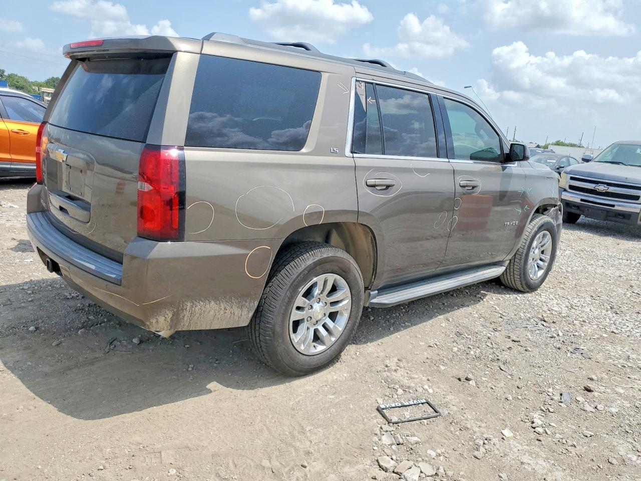 2015 CHEVROLET TAHOE C1500 LS — снимка 3