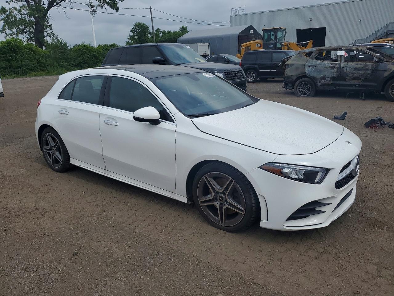 2022 MERCEDES-BENZ A 250 4MATIC — снимка 4
