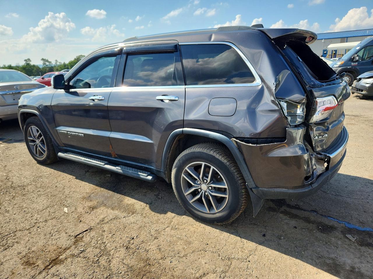 2017 JEEP GRAND CHEROKEE LIMITED — снимка 2