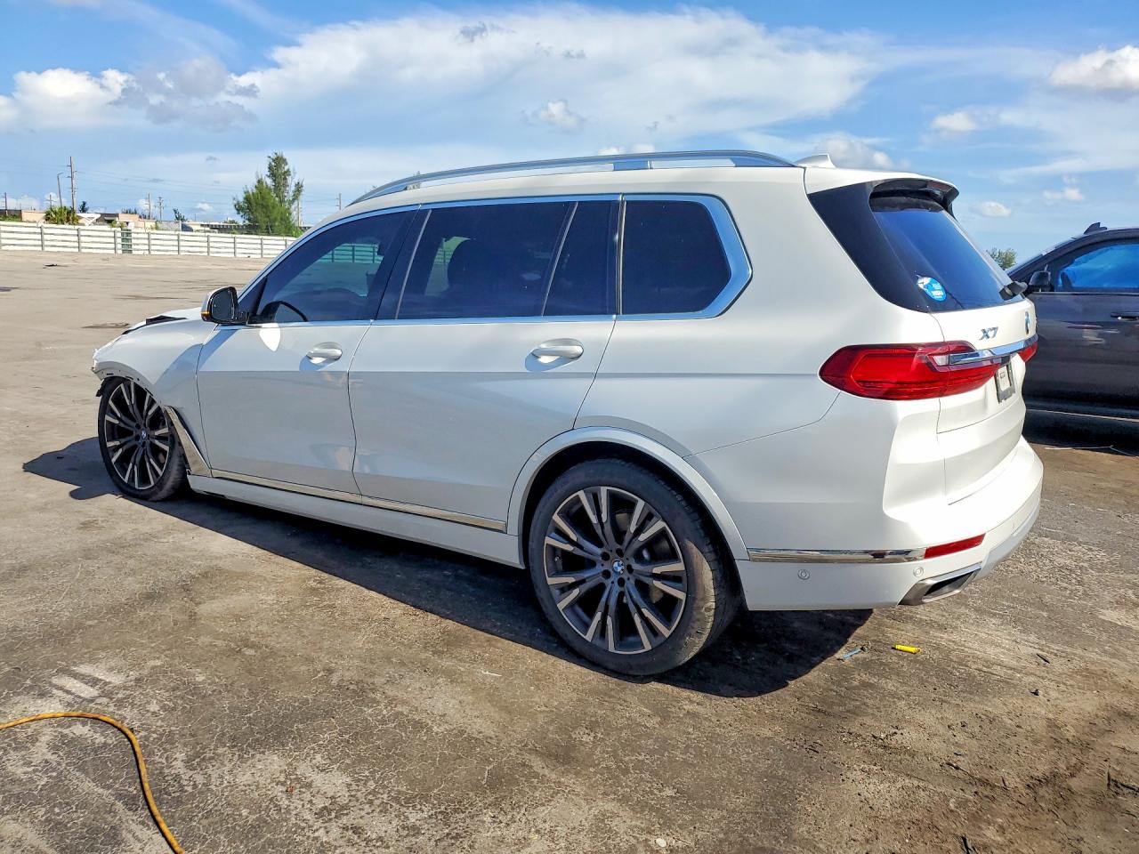 2022 BMW X7 XDRIVE40I — снимка 2