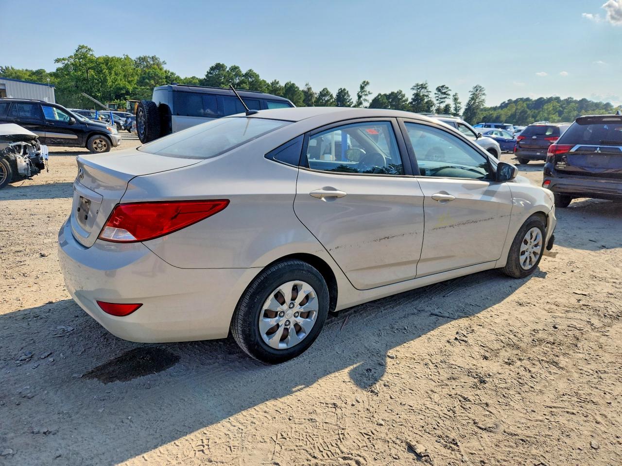 2016 HYUNDAI ACCENT SE — снимка 3
