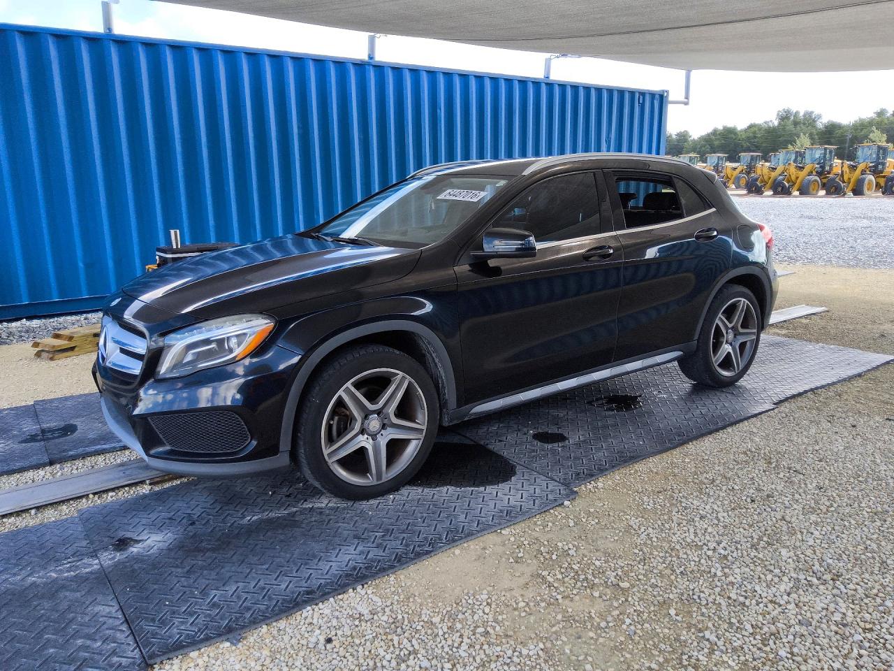 2015 MERCEDES-BENZ GLA 250