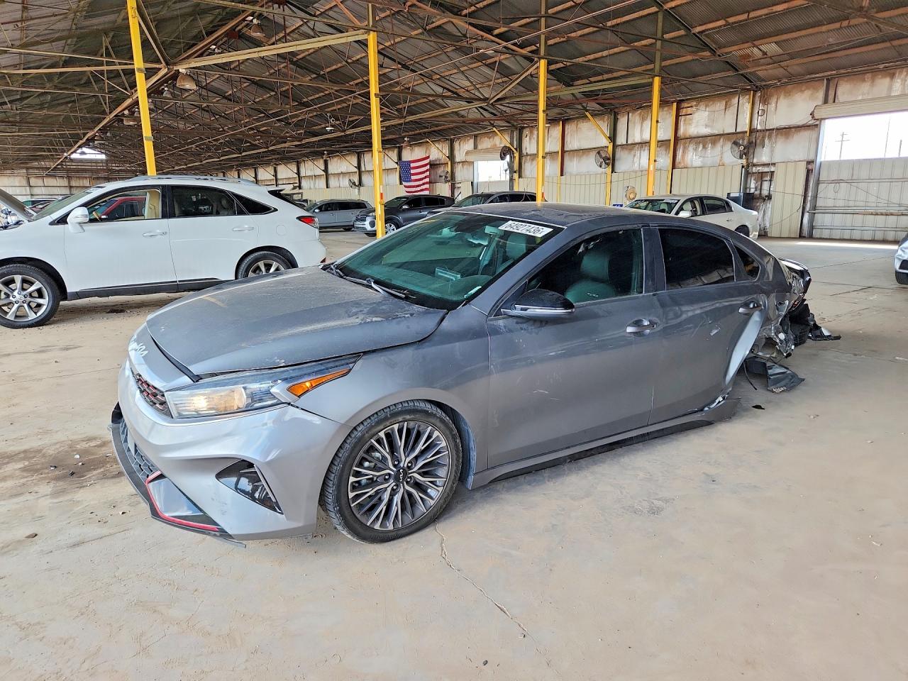 2022 KIA FORTE GT LINE