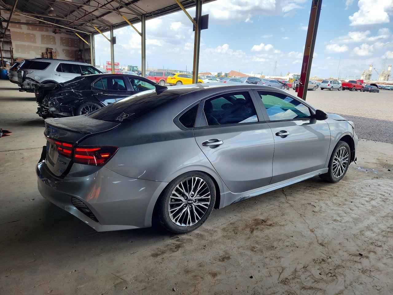 2022 KIA FORTE GT LINE — снимка 3