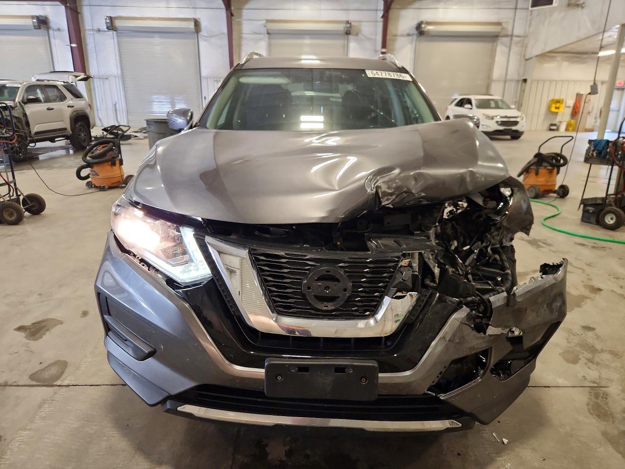 2017 NISSAN ROGUE SV — снимка 5