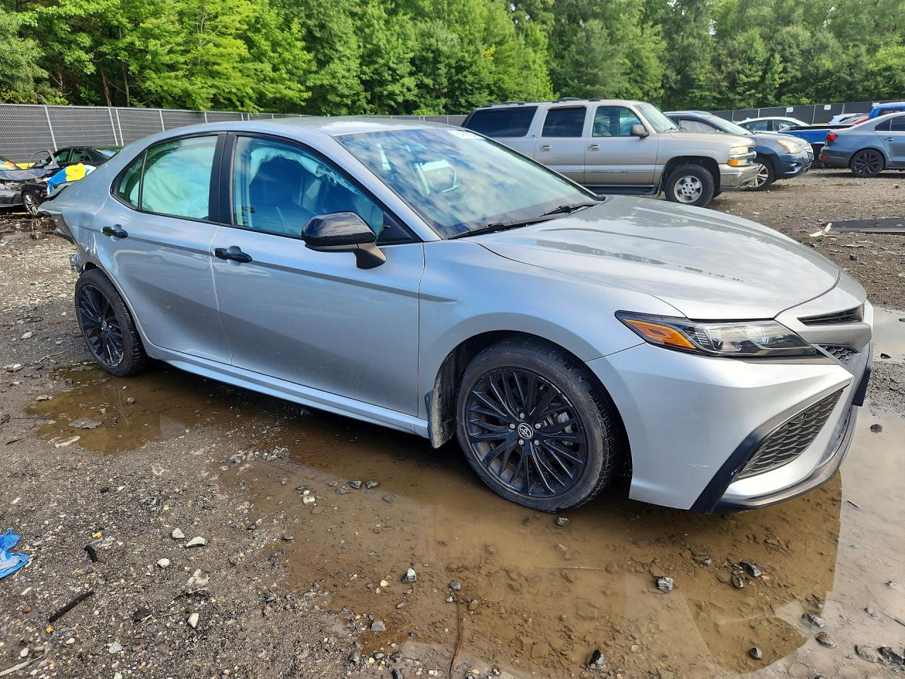 2021 TOYOTA CAMRY SE NIGHTSHADE — снимка 4