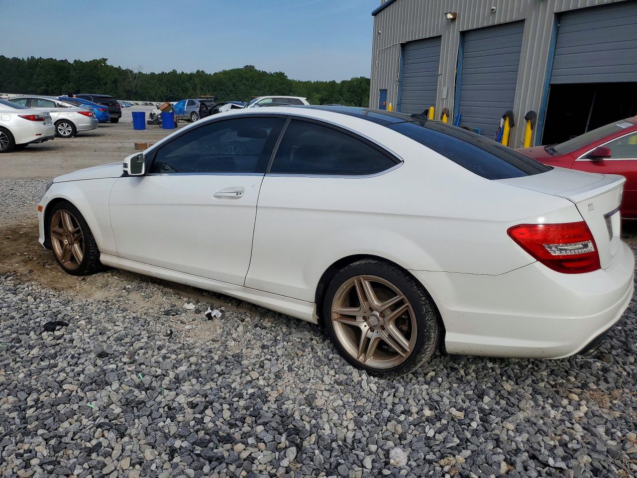2013 MERCEDES-BENZ C 250 — снимка 2