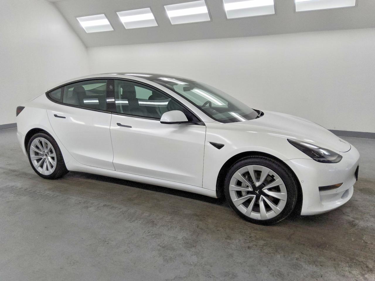 2022 TESLA MODEL 3 — снимка 4