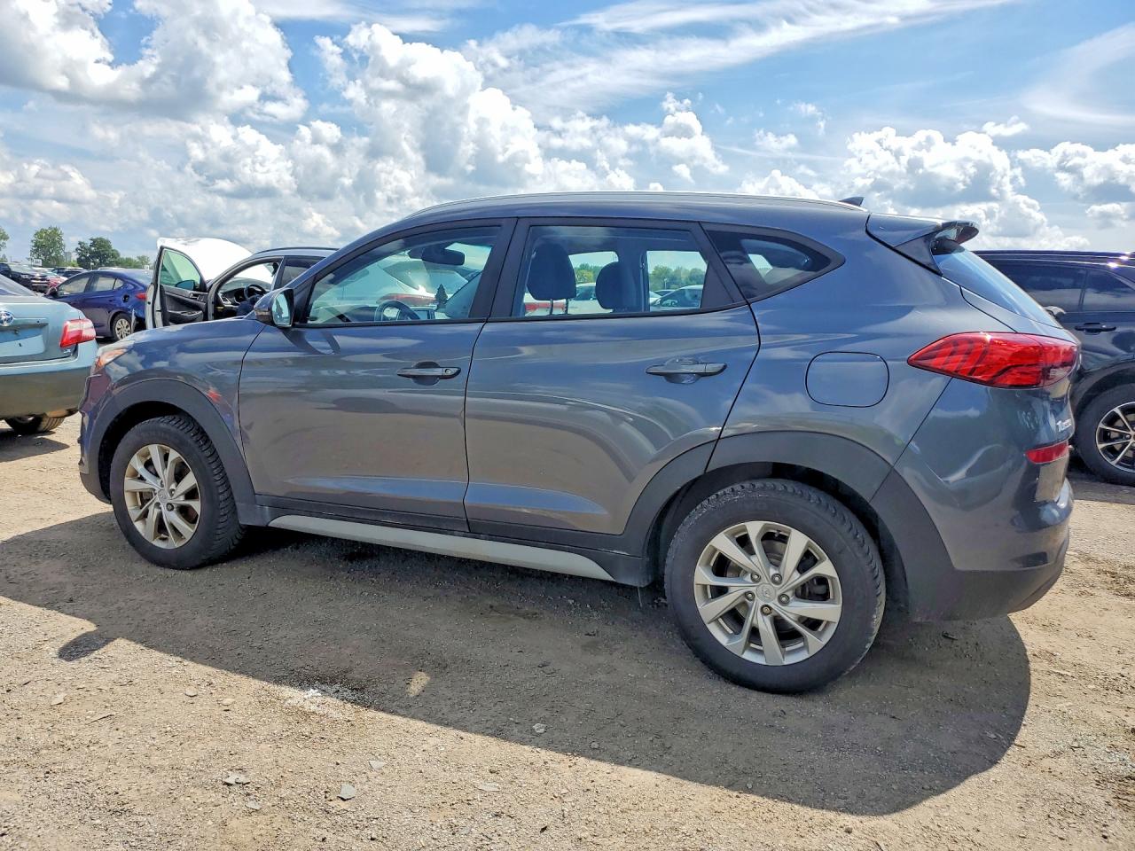 2019 HYUNDAI TUCSON SE — снимка 2