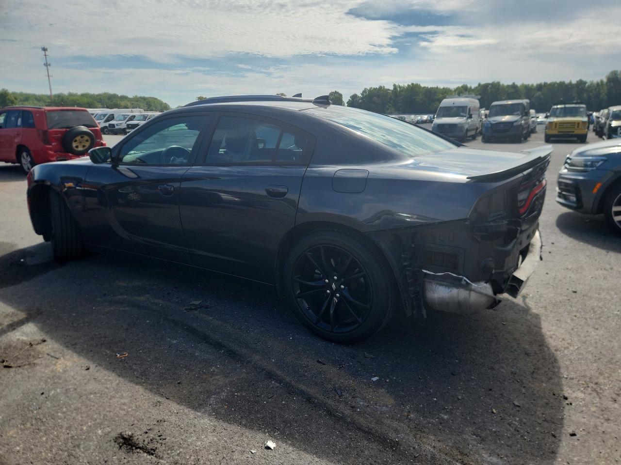 2017 DODGE CHARGER SXT — снимка 2
