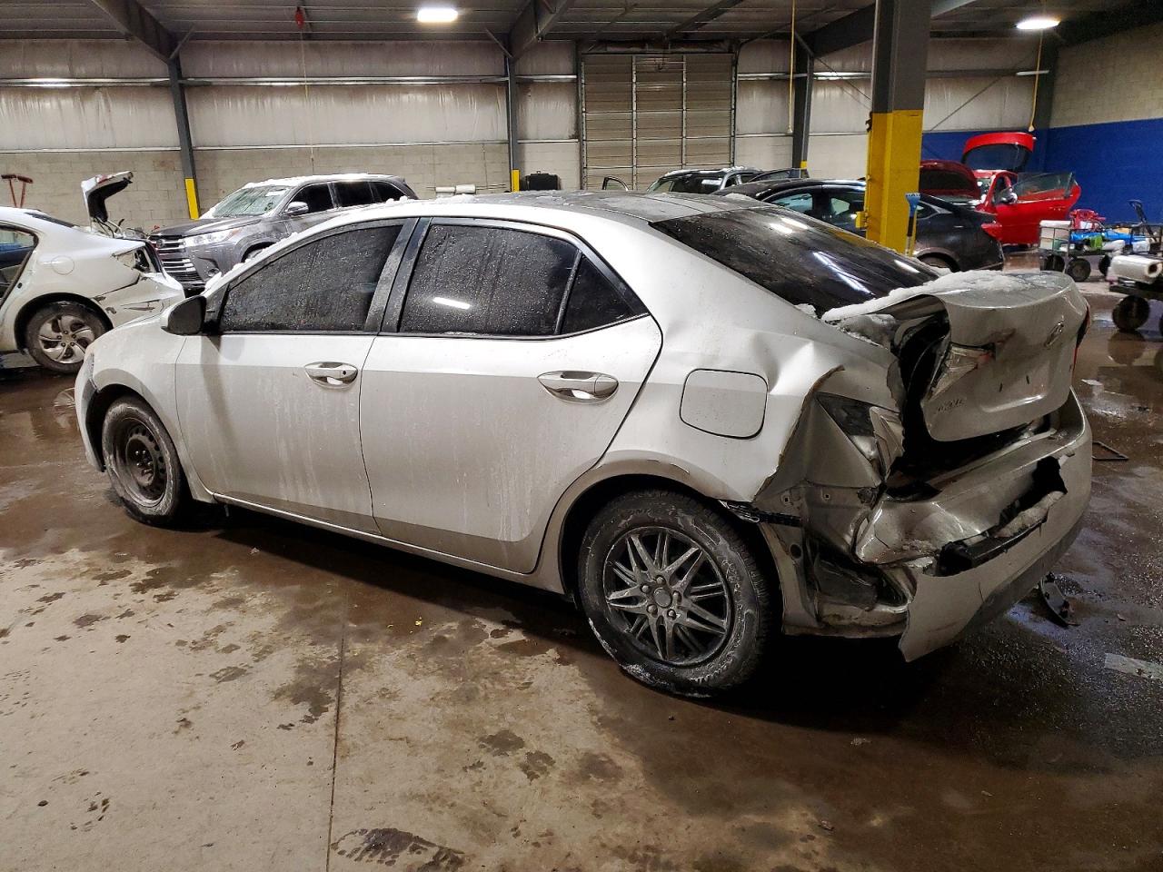 2016 TOYOTA COROLLA LE — снимка 2