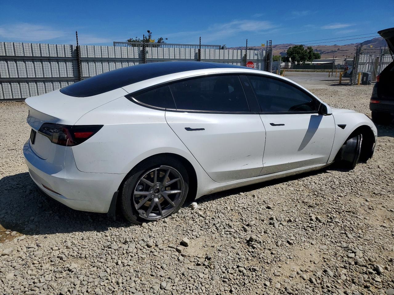 2023 TESLA MODEL 3 — снимка 3