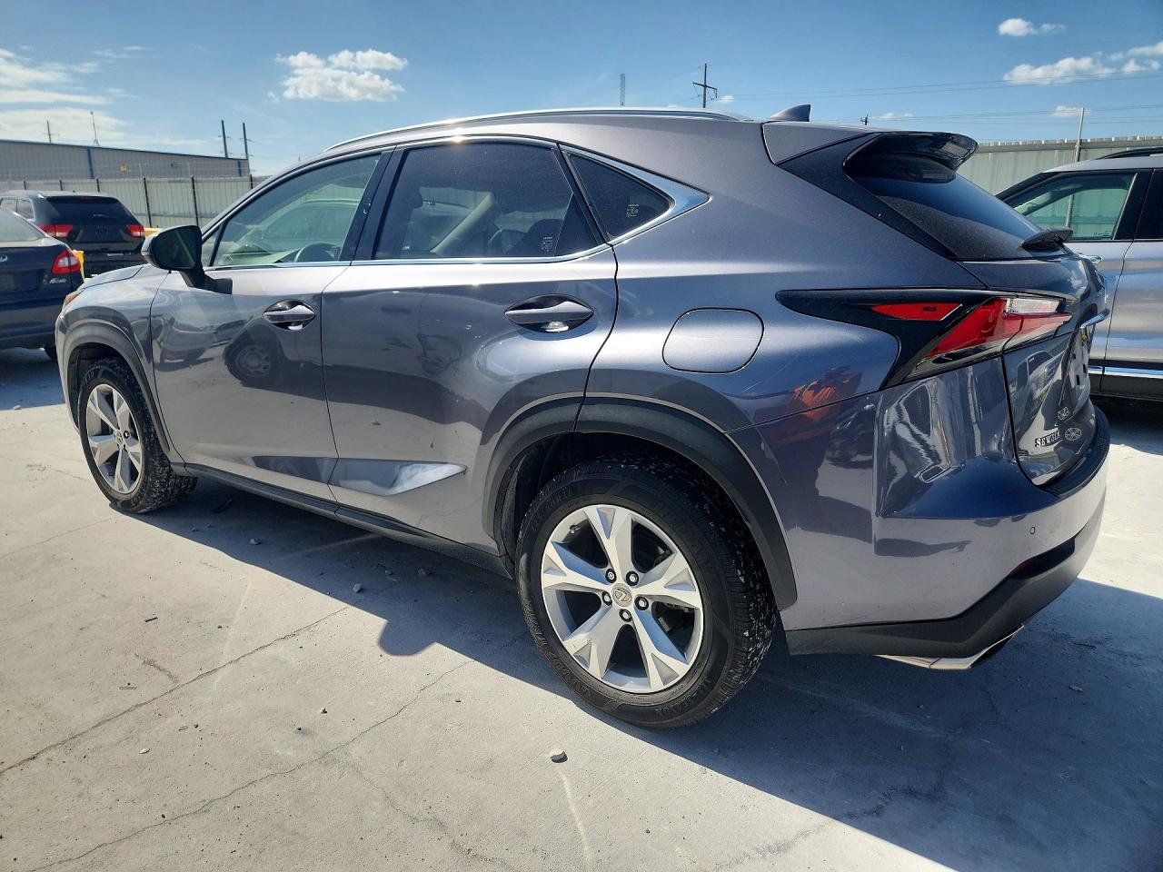 2017 LEXUS NX 200T BASE — снимка 2