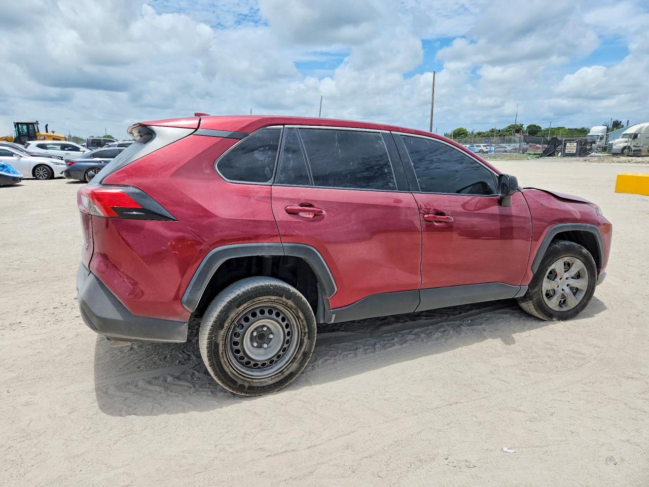 2022 TOYOTA RAV4 LE — снимка 3
