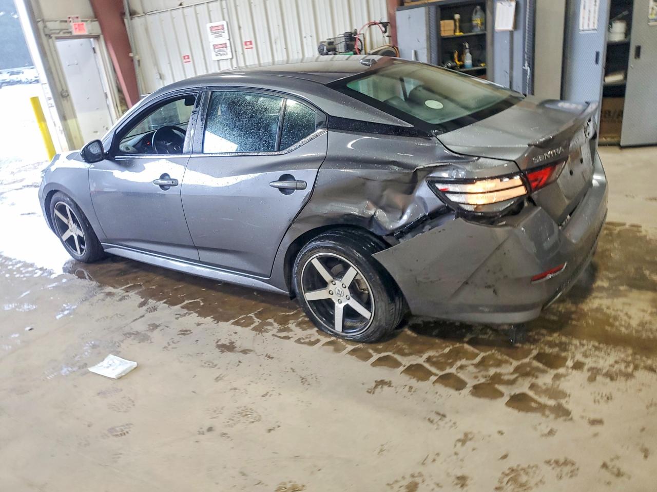 2021 NISSAN SENTRA SR — снимка 2