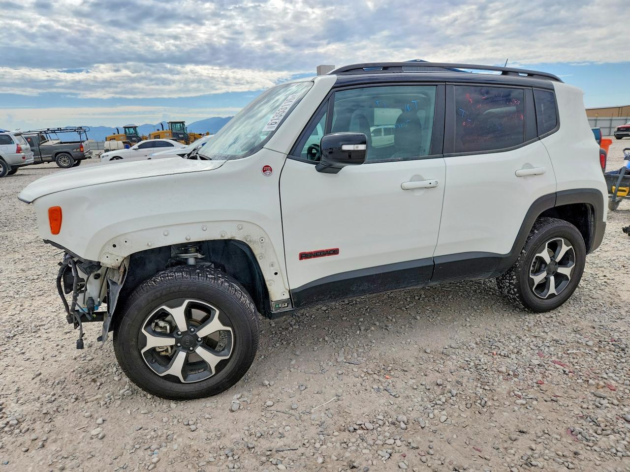 2022 JEEP RENEGADE TRAILHAWK