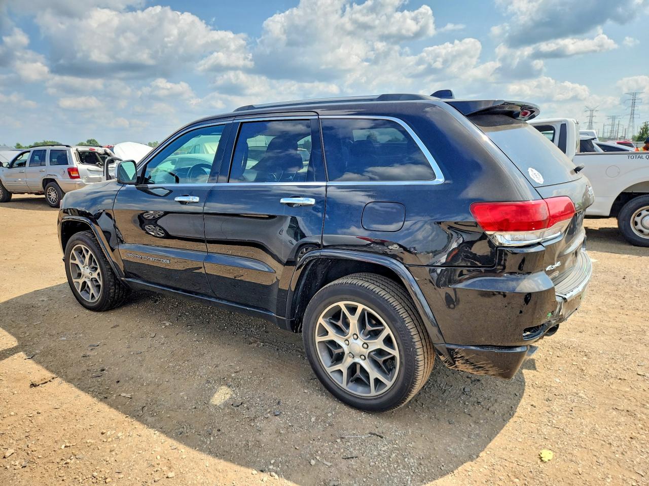 2020 JEEP GRAND CHEROKEE OVERLAND — снимка 2