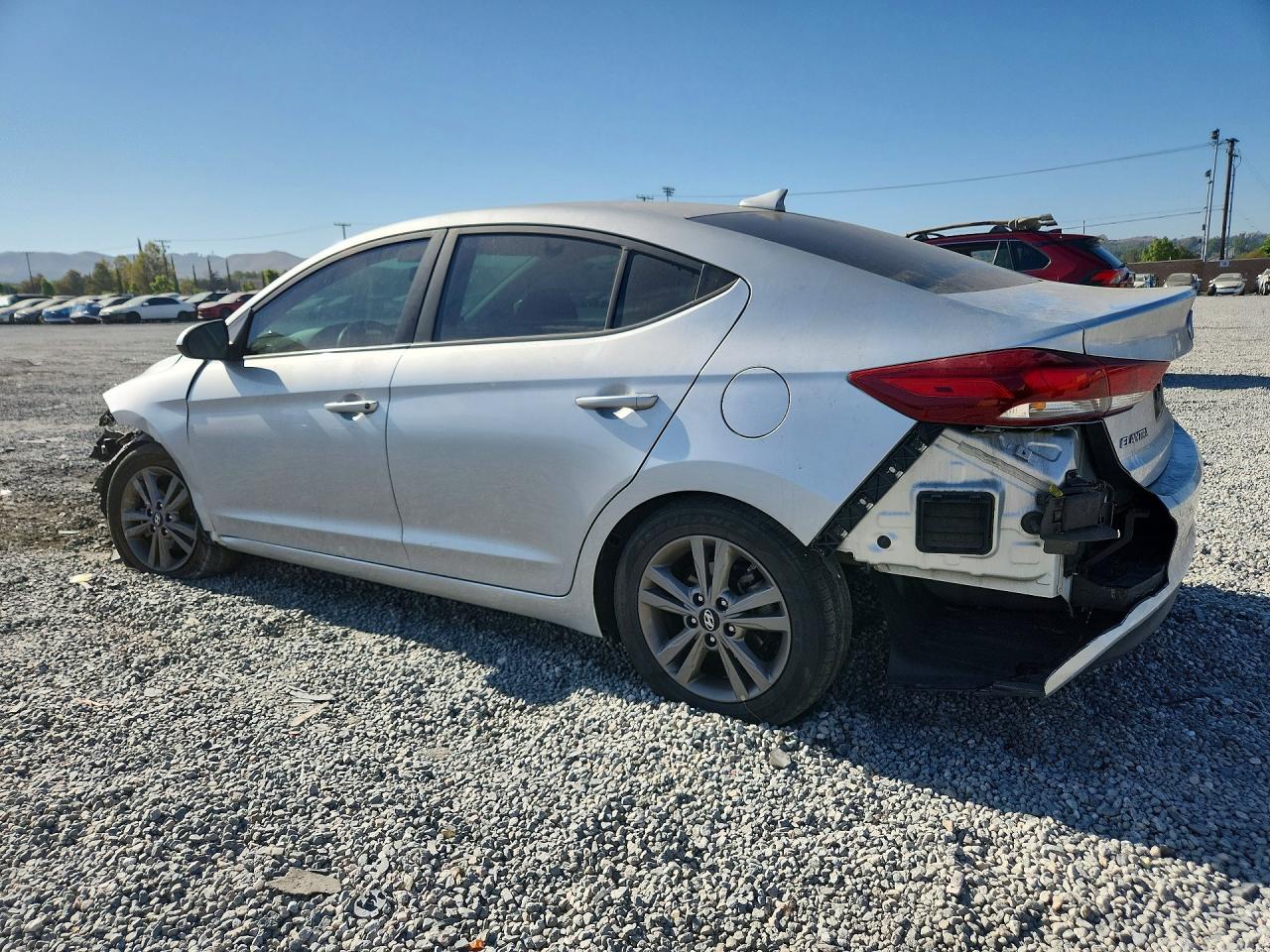 2018 HYUNDAI ELANTRA SEL — снимка 2