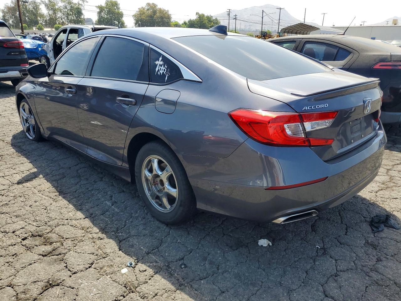 2020 HONDA ACCORD SPORT — снимка 2