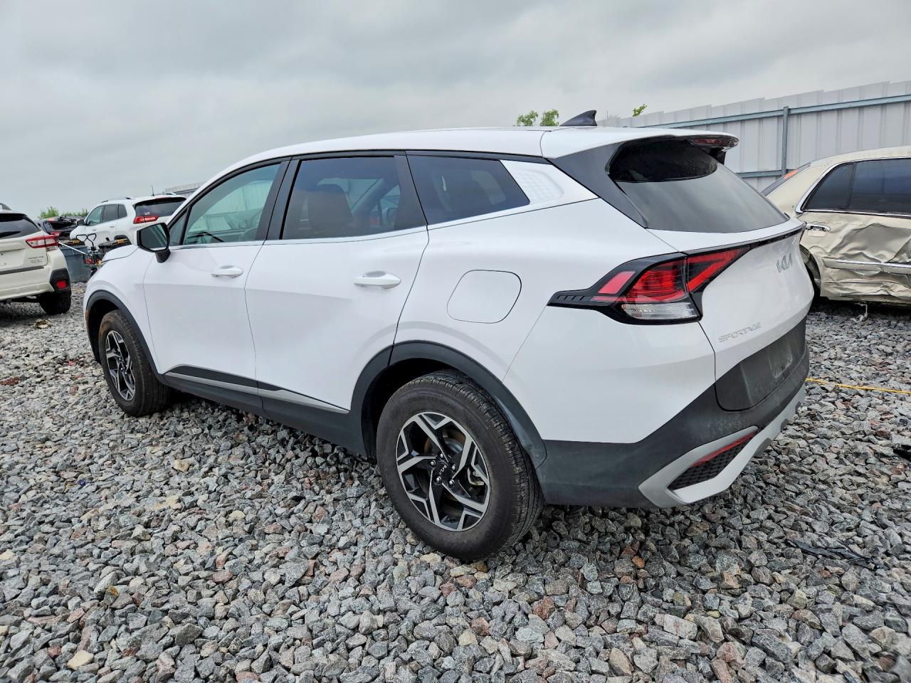 2025 KIA SPORTAGE LX — снимка 2