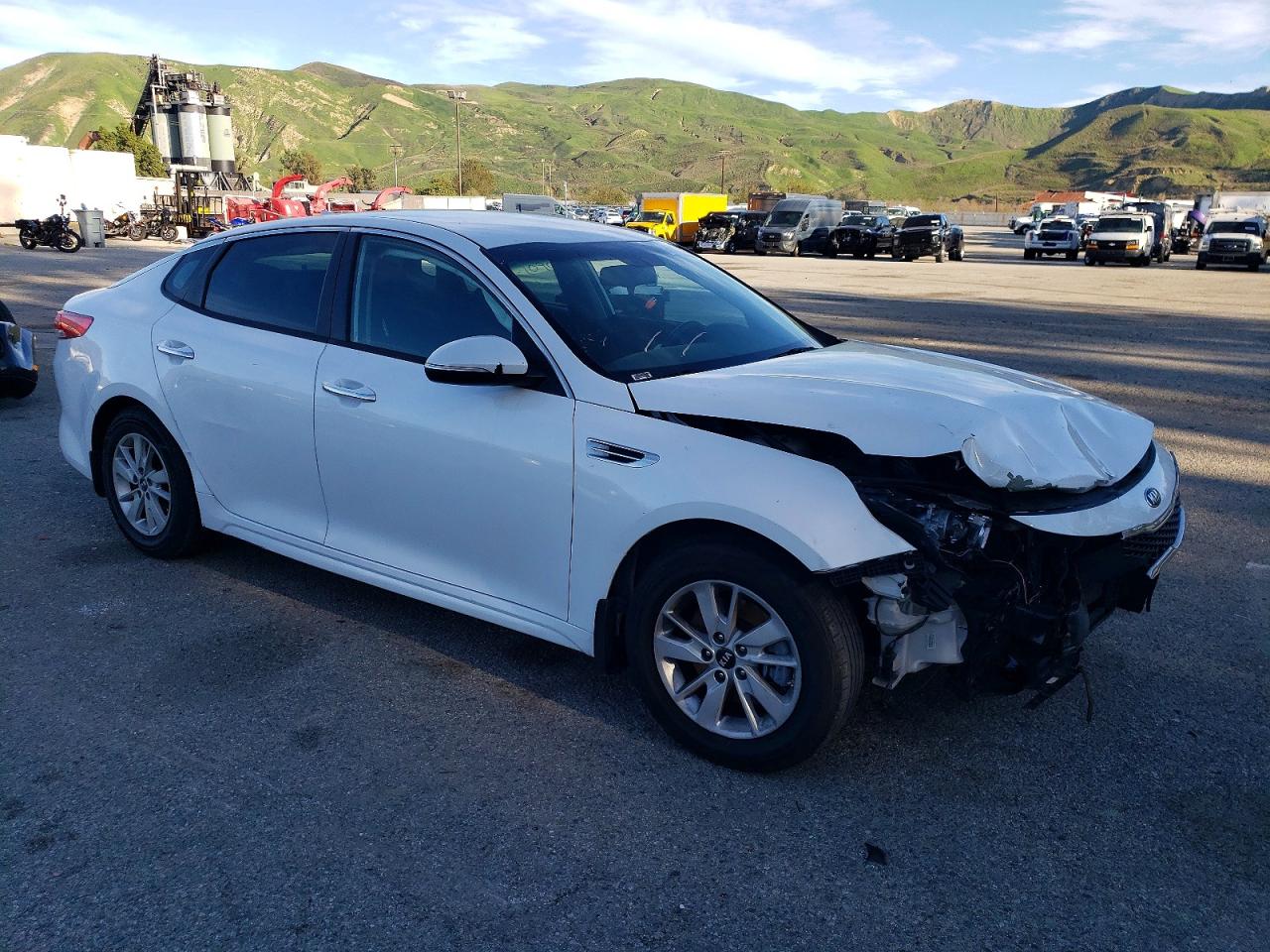 2016 KIA OPTIMA LX — снимка 4