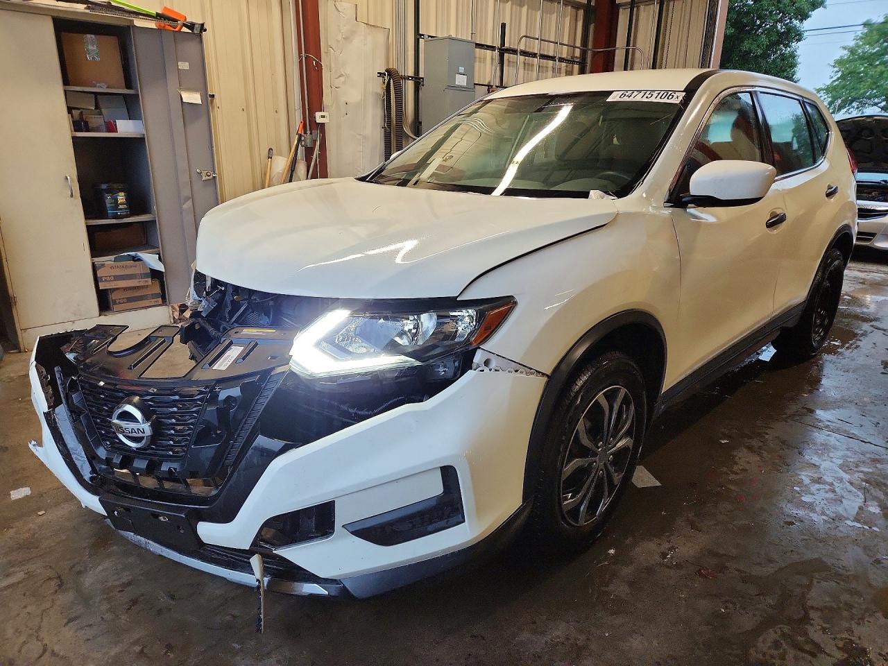2017 NISSAN ROGUE S