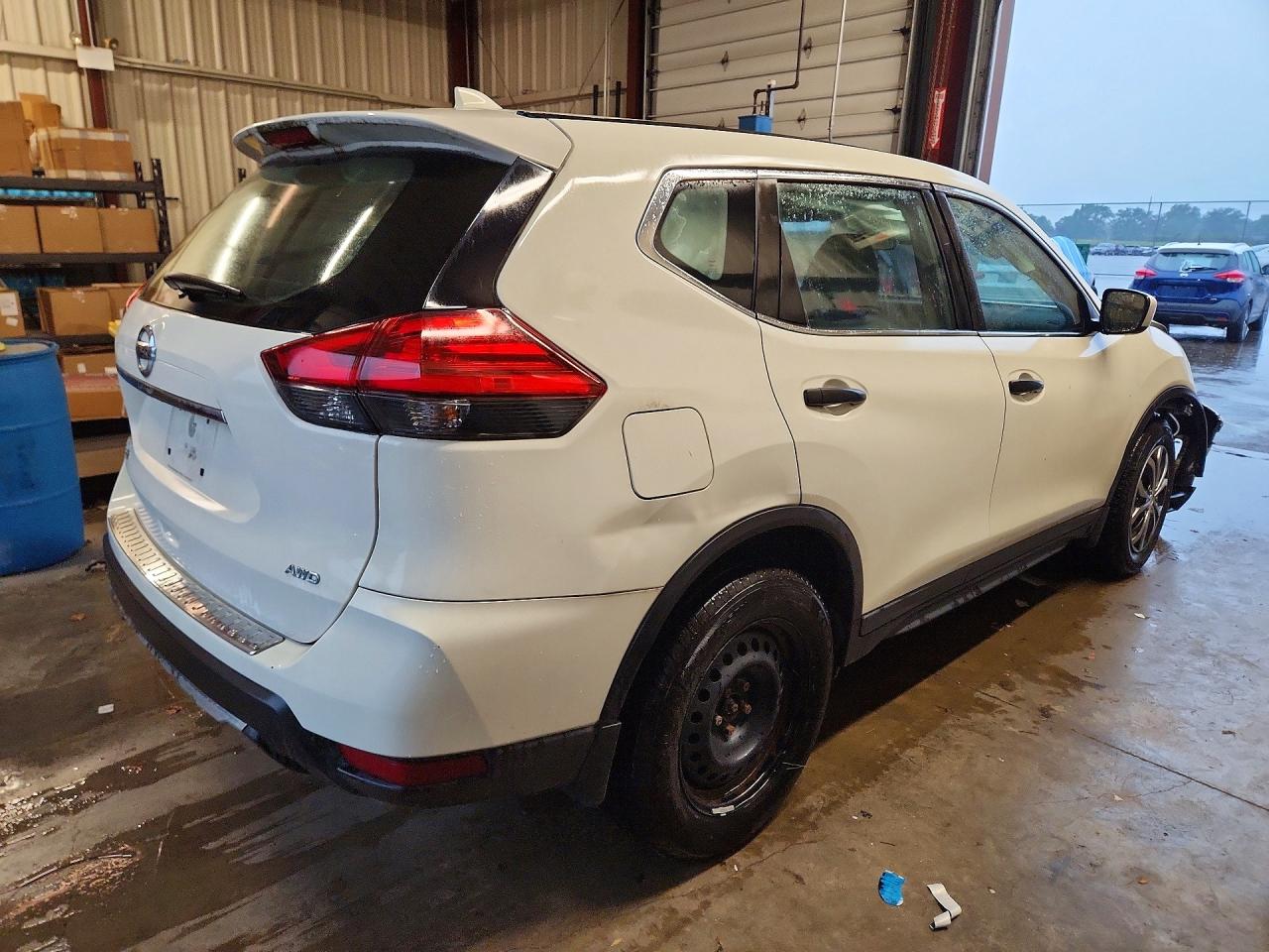 2017 NISSAN ROGUE S — снимка 3
