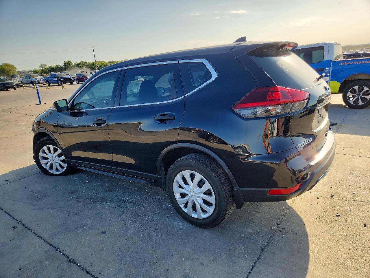 2018 NISSAN ROGUE S — снимка 2
