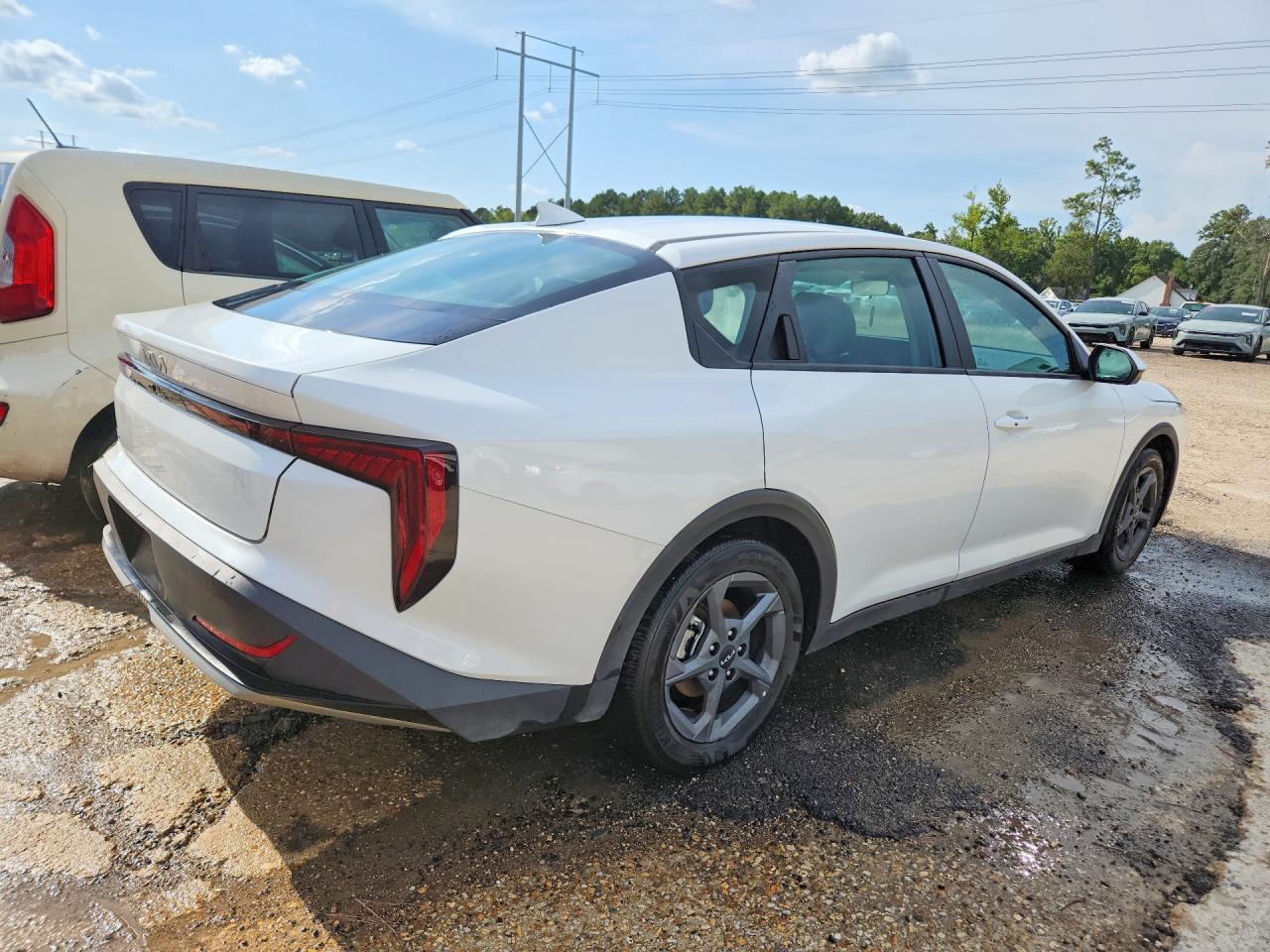 2026 KIA K4 LXS — снимка 3