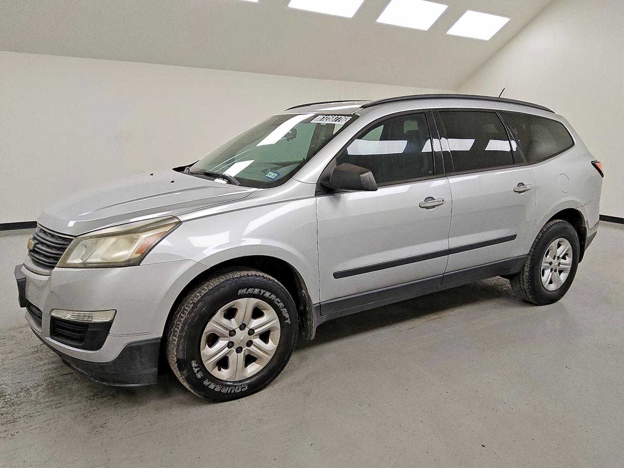 2015 CHEVROLET TRAVERSE LS