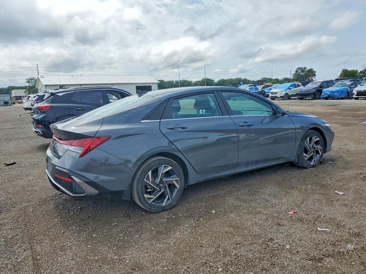 2024 HYUNDAI ELANTRA LIMITED — снимка 3