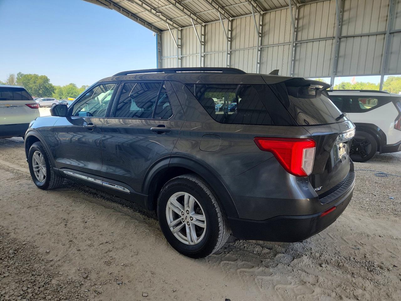 2020 FORD EXPLORER XLT — снимка 2