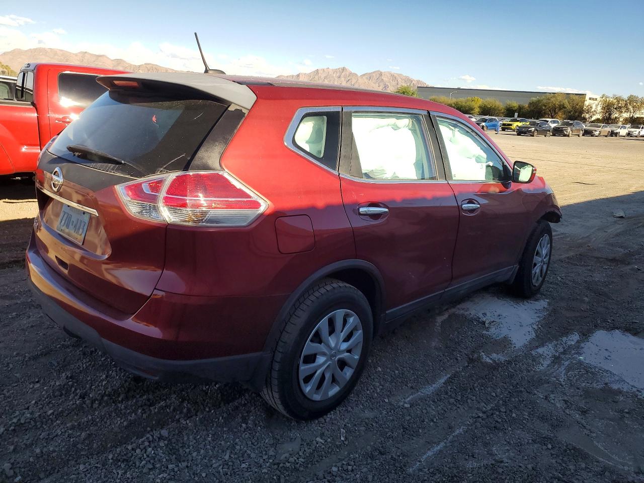 2015 NISSAN ROGUE S — снимка 3