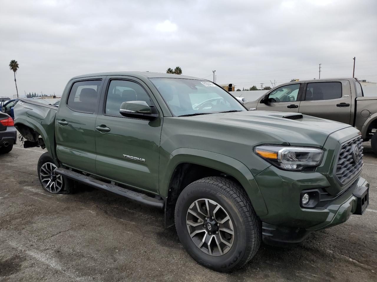 2021 TOYOTA TACOMA DOUBLE CAB — снимка 4